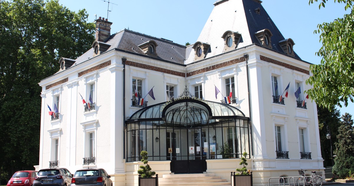 Mairie de Lisses — location de benne LAS